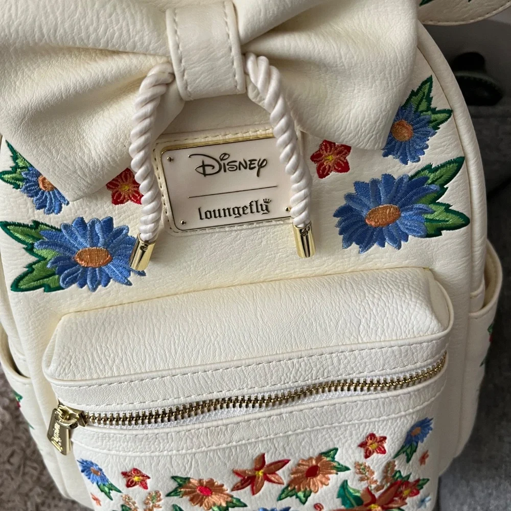 Floral Minnie Mouse loungefly - Picture 4 of 4